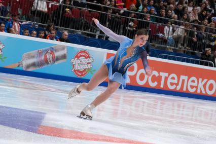 Санкт-Петербург. Фигуристка Софья Самоделкина выступает с короткой программой в женском одиночном катании в финале Кубка России `Гран-при России` по фигурному катанию.