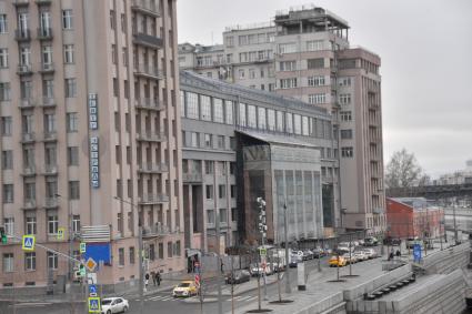 Москва. Здание Московского Театра эстрады в ходе реконструкции.