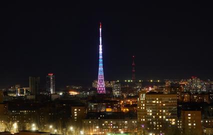 Пермь. Подсветка телебашни в цвета флагов России и Беларуси в День единения народов, посвященный созданию Союзного государства России и Беларуси.