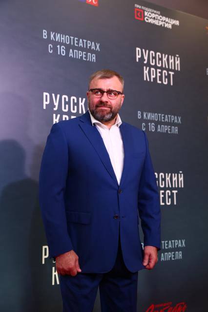 Москва. Актер Михаил Пореченков на премьере фильма `Русский крест`в к/т `Каро 11 Октябрь`.