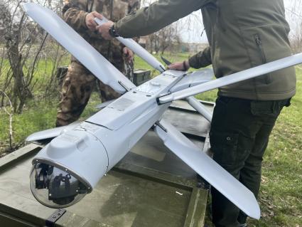 В зоне СВО начали использовать новые дроны-камикадзе `Ланцет`