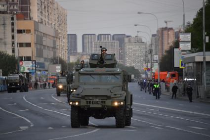 Москва. Новый многоцелевой бронеавтомобиль АМН-590951 `ВПК-Урал` во время проезда военной техники для репетиции парада, в честь 78-ой годовщины Победы в Великой Отечественной войне.