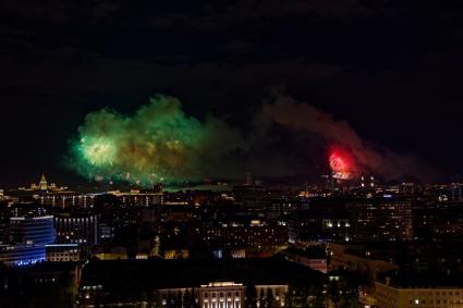 Москва. Праздничный салют, посвященный 78-й годовщине Победы в Великой Отечественной войне.