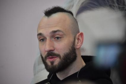 Москва. Хореограф Сергей Черкасов перед началом пресс-конференции в концертном зале `Москва`.