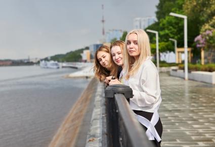 Пермь. Выпускники во время празднования Последнего звонка.