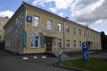 Москва. Первый в России симуляционный центр обучения навыкам профессионального ухода на территории Научно-практического геронтопсихиатрического центра.