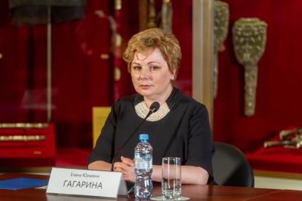 Москва. Гендиректор Музеев Кремля Елена Гагарина во время представления  проекта, посвященного тысячелетию со дня основания Суздаля `Русский феникс : Суздальская  земля`.