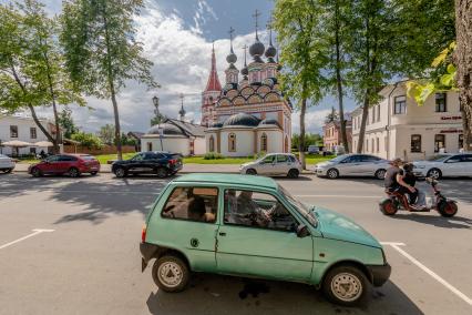 Владимирская область. Суздаль. Вид на  церковь Лазаря Праведного.