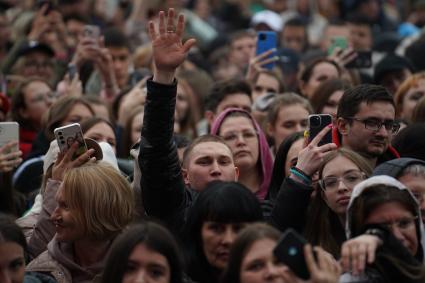 Самара.  В честь Дня России  12 июня прошел фестиваль авторской музыки `САМ.ФЕСТ`.