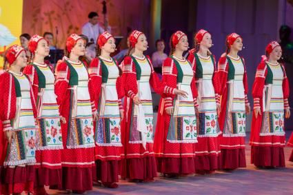 Москва. Гала-концерт фестиваля Союзного государства `Творчество юных` в Зале Полководцев Музея Победы на Поклонной горе.