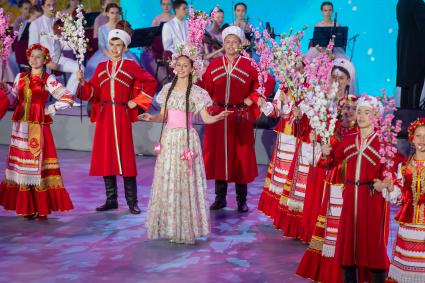 Москва. Гала-концерт фестиваля Союзного государства `Творчество юных` в Зале Полководцев Музея Победы на Поклонной горе.