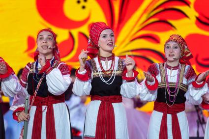 Москва. Гала-концерт фестиваля Союзного государства `Творчество юных` в Зале Полководцев Музея Победы на Поклонной горе.