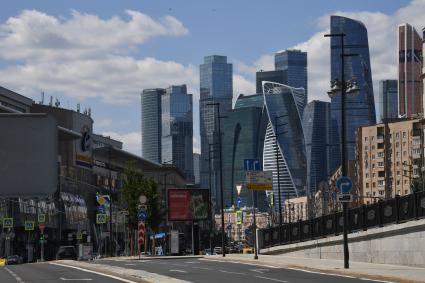 Москва. Высотные здания  Делового центра Москва-Сити.