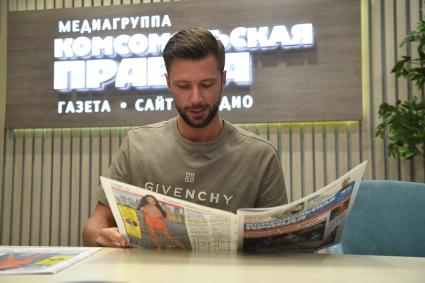 Москва. Вратарь ЦСКА Иван Федотов в редакции `Комсомольская правда`.