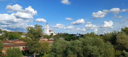 Серпухов. Вид на собор Николая Чудотворца Белого.