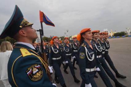 Москва. Торжественная церемония  принятия  Присяги курсантами и студентами  Академии ГПС МЧС.