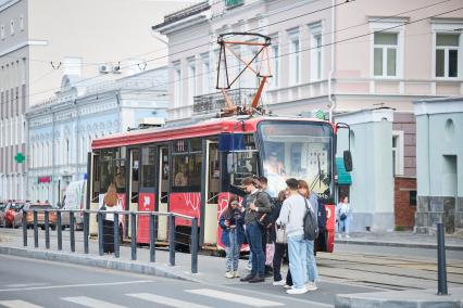 Пермь. Пешеходы на улице.