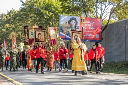 Московская область. Участники XII Елисаветинского крестного хода.