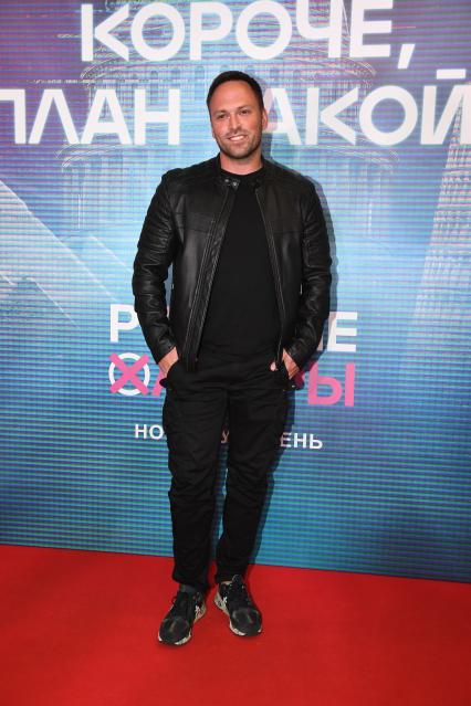 Москва. Актер Алексей Столяров на светской премьере сериала `Короче, план такой`в кинотеатре Октябрь.