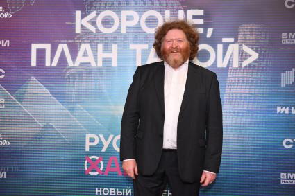 Москва. Актер Игорь Коровин на светской премьере сериала `Короче, план такой`в кинотеатре Октябрь.