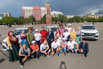 Забайкальский край, г. Чита. Во время встречи участников автопробега `Открываем Дальний`.