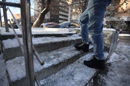 Екатеринбург. Гололед в городе