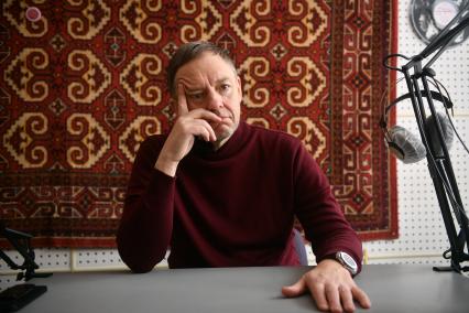 Екатеринбург. Актер и продюссер Сергей Нетиевский во время интервью