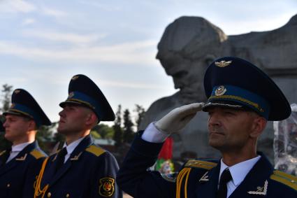 Брест. Митинг-реквием, посвященный Дню всенародной памяти жертв Великой Отечественнной войны и геноцида белорусского народа на территории мемориального комплекса `Брестская крепость-герой`.