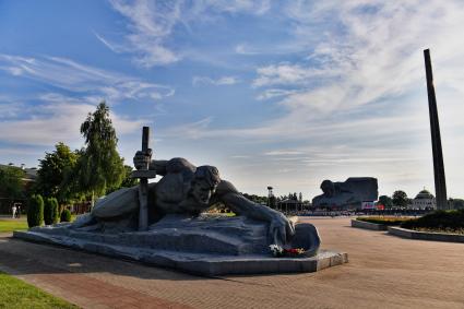 Брест. Монумент `Жажда` на территории мемориального комплекса `Брестская крепость-герой`.