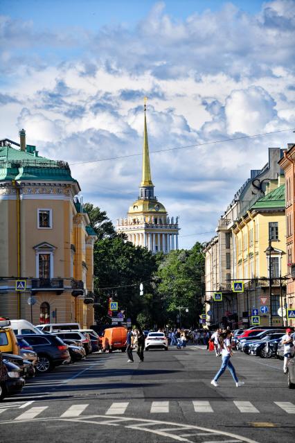 Санкт-Петербург. Вид на здание Главного адмиралтейства.