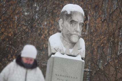 Последствия снегопада в Екатеринбурге