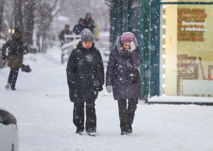 Сильный снегопад в Перми