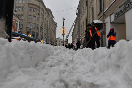 Снег в Москве