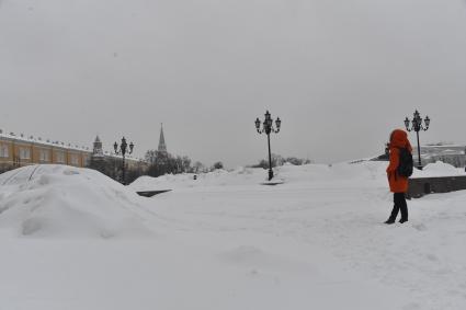 Снег в Москве