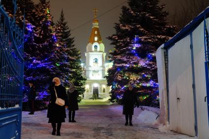 Рождественское богослужение в Софийском соборе в Самаре