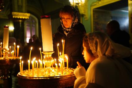 Рождественское богослужение в Софийском соборе в Самаре