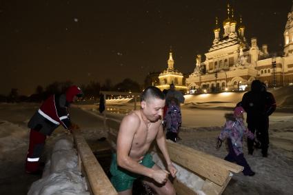 Крещенские купания в Санкт-Петербурге