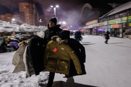 Пожар на рынке в Челябинске