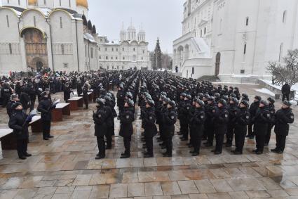 Принятие присяги военнослужащими Президентского полка России