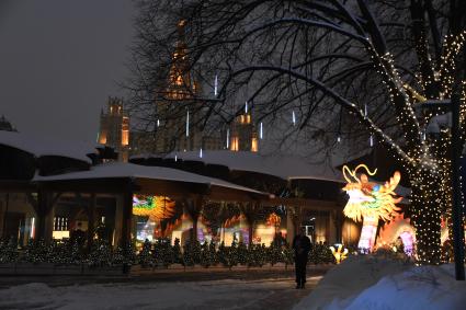 Праздничное украшение города в честь китайского Нового года