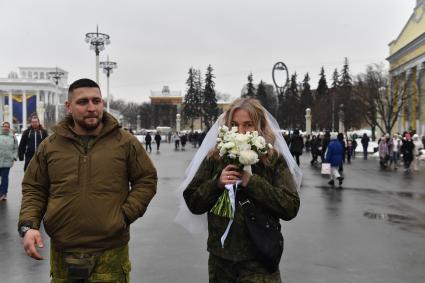 Торжественная свадебная церемония участников СВО к годовщине начала специальной военной операции