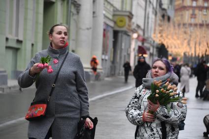 Поздравление женщин с праздником 8 марта в Москве