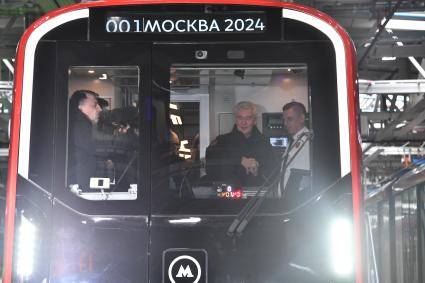 Запуск поезда `Москва-2024` на Замоскворецкой линии метро