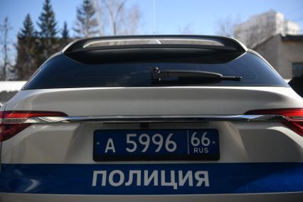 Передача 29 новых служебных автомобилей для ГИБДД в Екатеринбурге