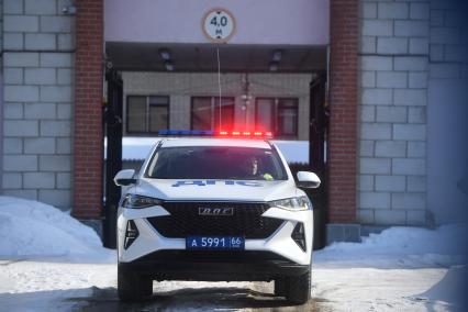 Передача 29 новых служебных автомобилей для ГИБДД в Екатеринбурге