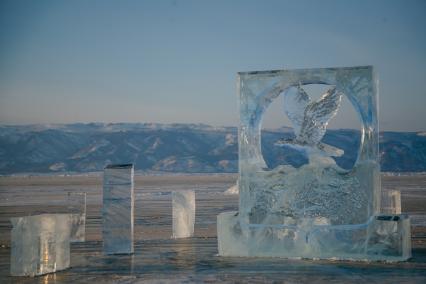 Фестиваль ледовых скульптур `Olkhon Ice Park`