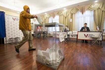 Голосование на выборах президента России в Санкт-Петербурге