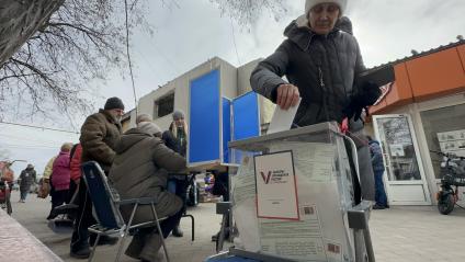 Досрочное голосование на выборах президента РФ в Северодонецке