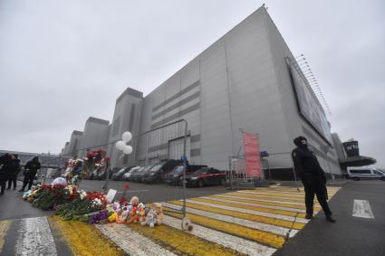 Акция памяти жертв теракта в подмосковном \"Крокус Сити Холле\"