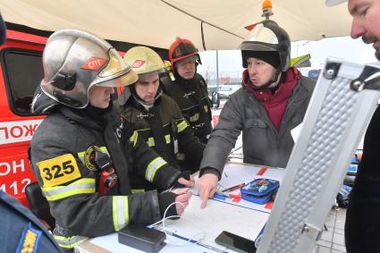 Разбор завалов после теракта в Крокус Сити Холле\" в Красногорске